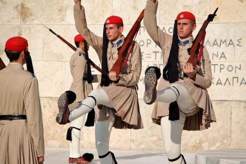 Griechenlands Wirtschaftsminister Stathakis hält Schuldenschnitt nicht für zwingend
